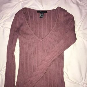 V- neck long sleeve